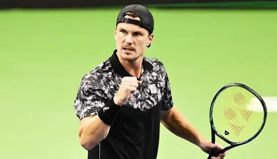 featured-image Fucsovics vs Carabelli